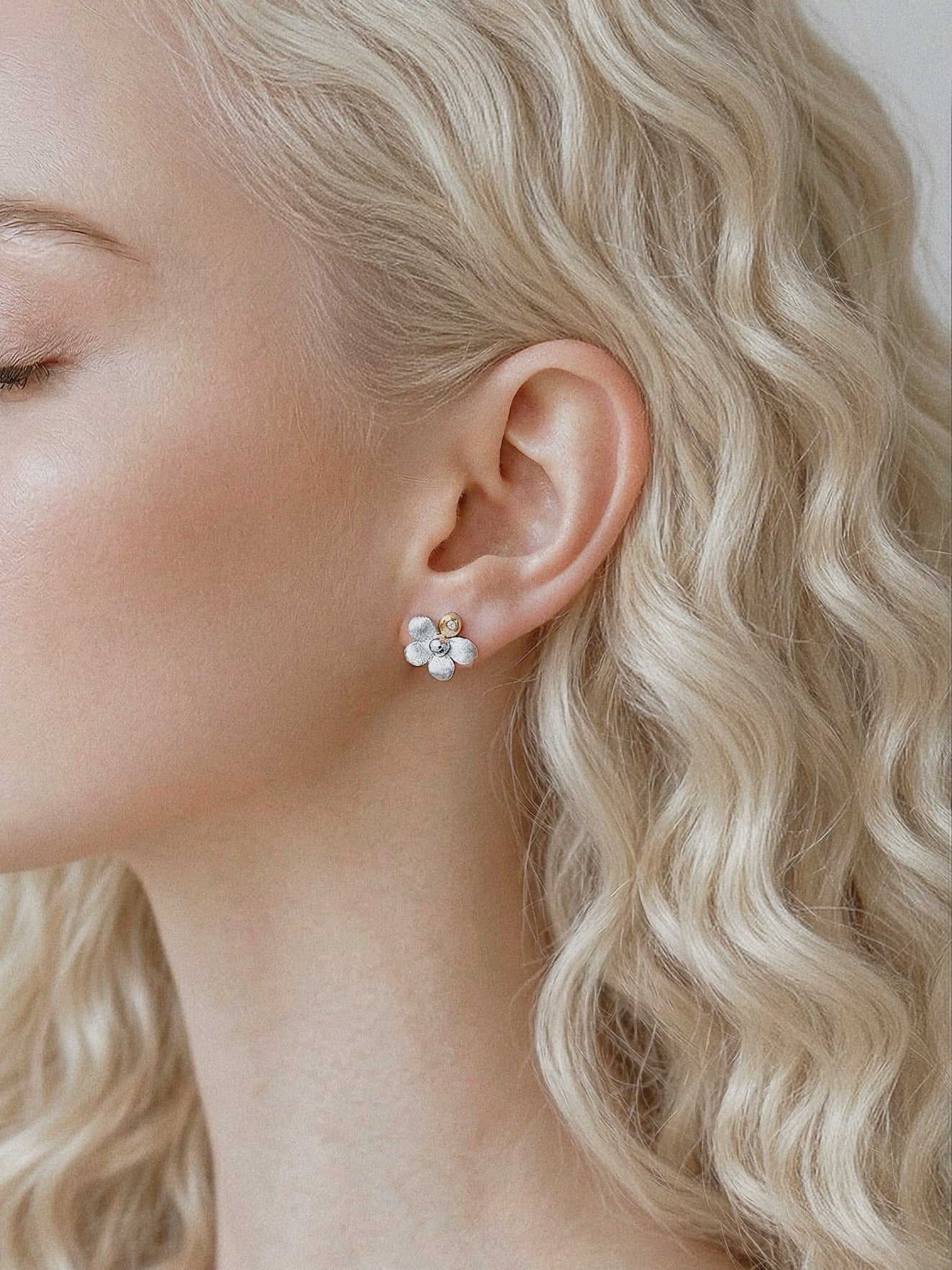 Starlight Blossom Collection