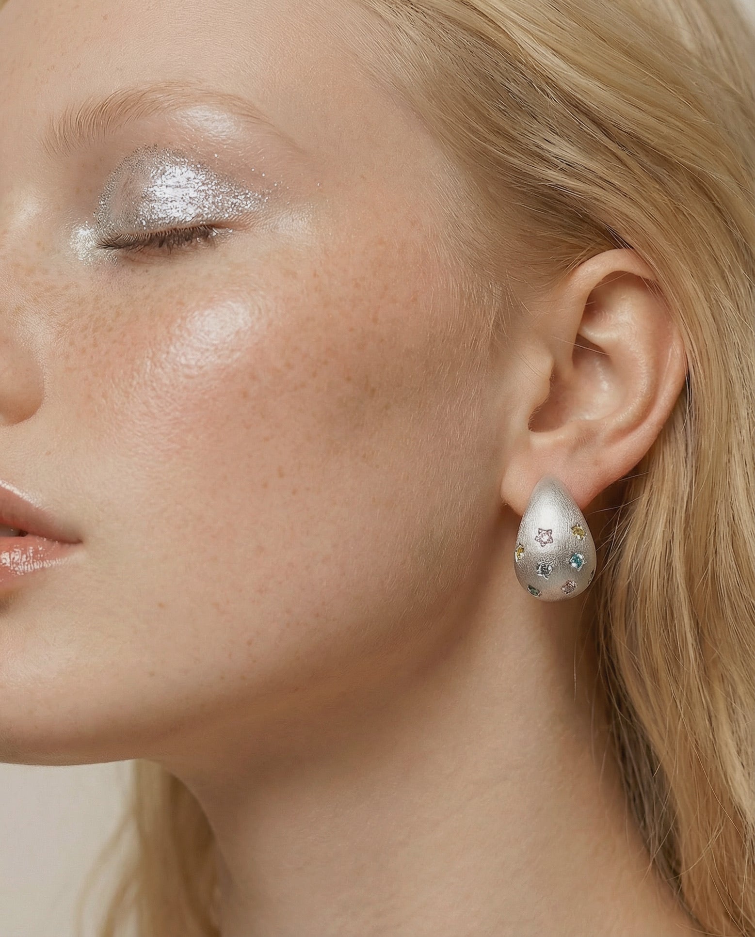 Sandflare Starlight Earrings