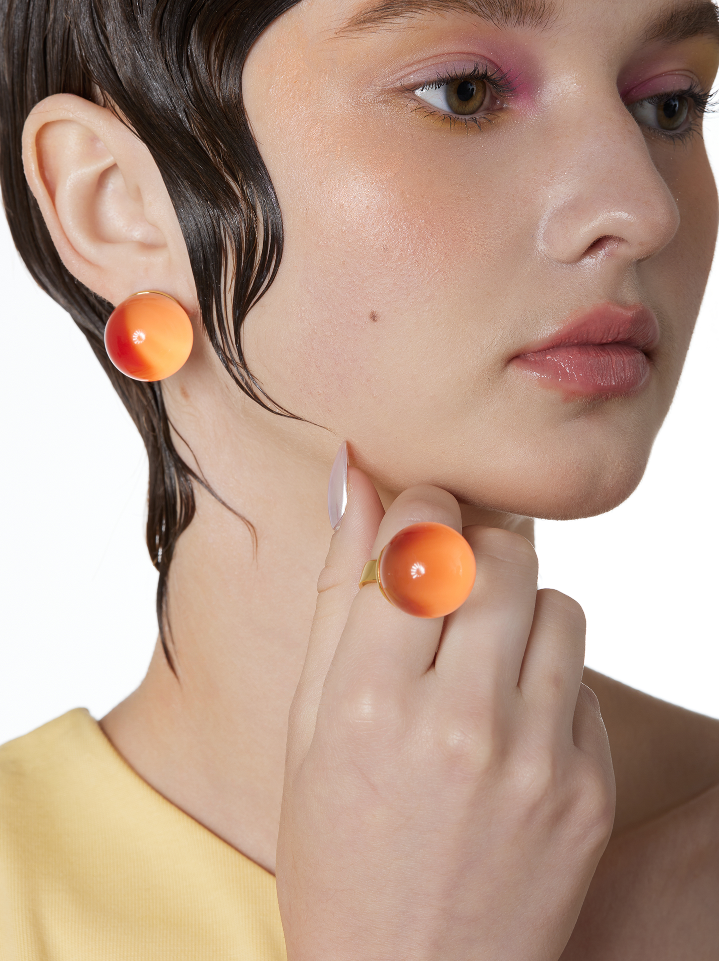 Dragon Orb Bonbon Earrings